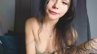 kissedbythemoon — 在 cam4 直播的网络摄像头模特