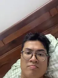 Hnam00 — 在 stripchat 直播的网络摄像头模特