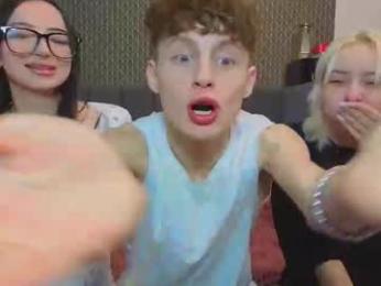 sluttsavage — 在 chaturbate 直播的网络摄像头模特