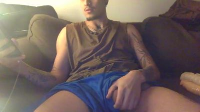 leobigxxx — Cam4 stream photo (Feb 2026)