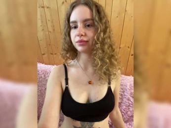 Sweetie_Kitty — bongacams