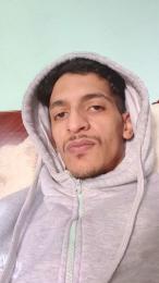 Imad977 — 在 cam4 直播的网络摄像头模特