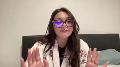 LuckyBrighton — 在 stripchat 直播的网络摄像头模特