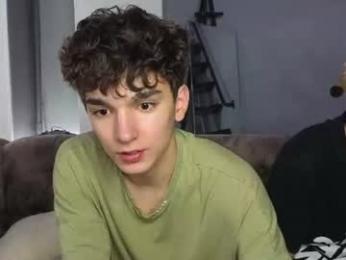 em_chipsi — Chaturbate stream photo (Jul 2026)