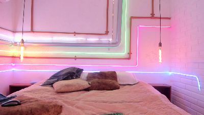 anya_shaffer — 在 cam4 直播的网络摄像头模特