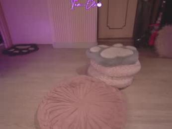 iam_eli — 在 chaturbate 直播的网络摄像头模特