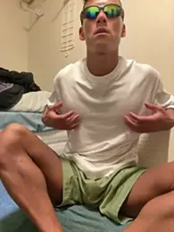 ki--kun — Stripchat stream photo (Sep 2026)
