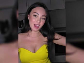 Brunetkaaaa — 在 bongacams 直播的网络摄像头模特