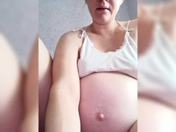 AugustinaCrys — Bongacams stream photo (Apr 2026)