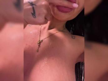 _Anasteisha_ — 在 bongacams 直播的网络摄像头模特