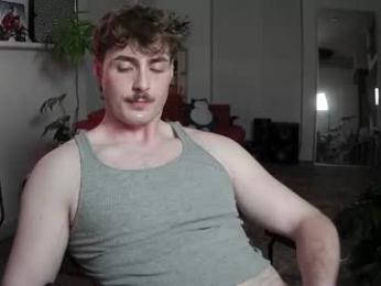 superrush69 — 在 chaturbate 直播的网络摄像头模特