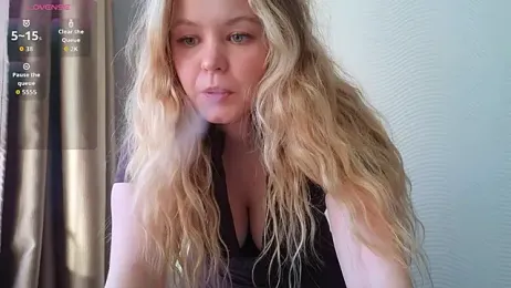 Milana15 — Stripchat stream photo (Apr 2026)