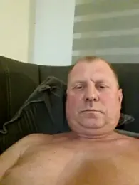 Demik71 — Stripchat stream photo (Mar 2026)