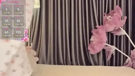 --102KymMiiss-- — 在 stripchat 直播的网络摄像头模特