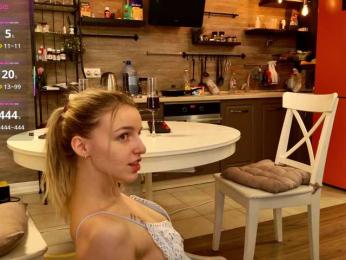 AltPornoo — 在 bongacams 直播的网络摄像头模特