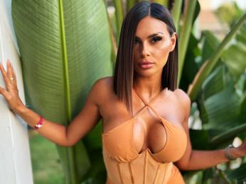 EmilyPortec — Livejasmin stream photo (May 2025)