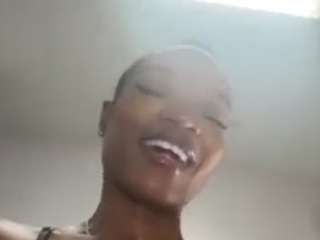 tastethepeach — 在 camsoda 直播的网络摄像头模特