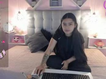 kaliykatie — 在 chaturbate 直播的网络摄像头模特