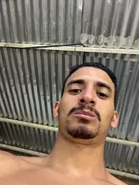 ikaro21 — 在 stripchat 直播的网络摄像头模特