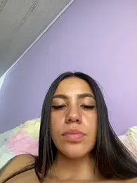 Marianahb-e — Stripchat stream photo (Sep 2026)