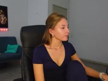 agelina_summer — Chaturbate stream photo (Sep 2026)