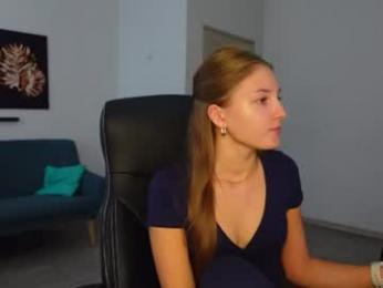 agelina_summer — Chaturbate profile photo