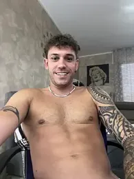 Manu2620xxl — 在 stripchat 直播的网络摄像头模特