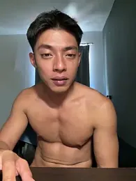 Yooo17 — Stripchat stream photo (Feb 2026)