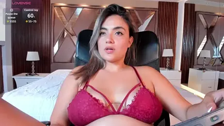 IsabellaaJoness — Stripchat stream photo (May 2026)
