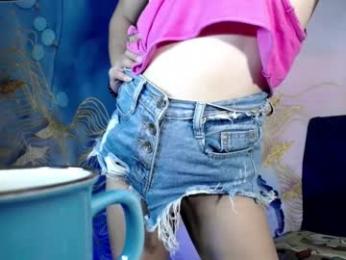 urasian_slut_yana — 在 chaturbate 直播的网络摄像头模特