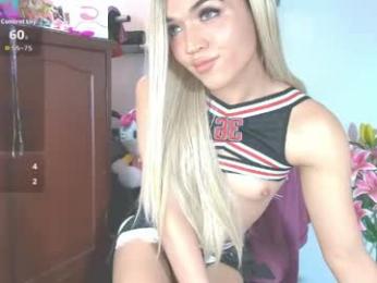 yiyii9 — Chaturbate stream photo (Mar 2026)