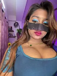 Hot_Aanamika2 — 在 stripchat 直播的网络摄像头模特