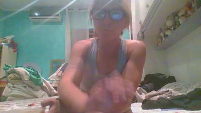 piccolaqueen — Cam4 stream photo (Apr 2026)