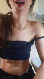 Luisa740 — Cam4 stream photo (Apr 2026)