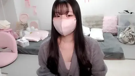 moka-neko — 在 stripchat 直播的网络摄像头模特