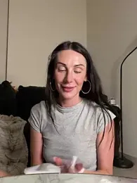 juicy-Alison — Stripchat stream photo (May 2025)