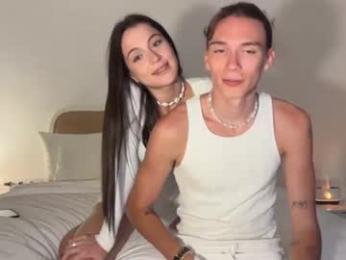 sweet19sammy — 在 chaturbate 直播的网络摄像头模特