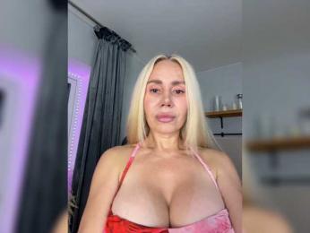OAO_Sofi — 在 bongacams 直播的网络摄像头模特