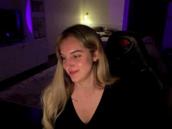 MissyKissy — 在 bongacams 直播的网络摄像头模特