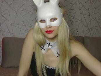 kiraflame5 — 在 bongacams 直播的网络摄像头模特