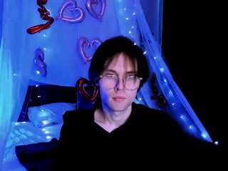 mister-alex1 — 在 camsoda 直播的网络摄像头模特