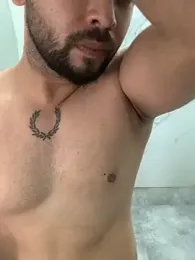 SaltyYoungDaddy — Stripchat stream photo (Jun 2026)