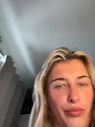 BabyBluexox — stripchat