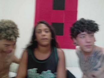 Gangbangparty — 在 bongacams 直播的网络摄像头模特