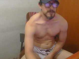 Guiverno — Flirt4free stream photo (Apr 2026)