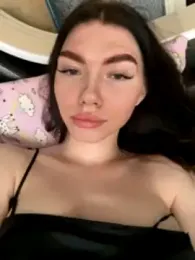 Lisaaa_Alisa — Stripchat stream photo (Nov 2023)