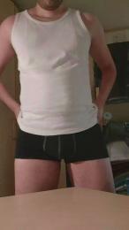 davidantoi — 在 cam4 直播的网络摄像头模特