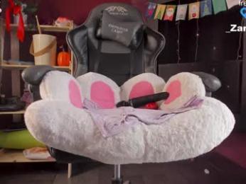 honey_pinkgreen — 在 chaturbate 直播的网络摄像头模特