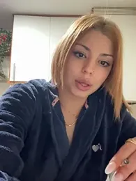 Noeliagglow — Stripchat stream photo (Feb 2026)