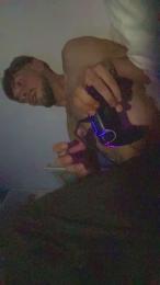 biggpula_hot — 在 cam4 直播的网络摄像头模特